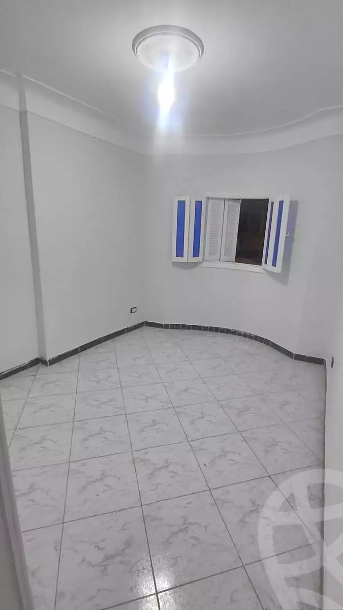 https://aqarmap.com.eg/ar/listing/6971884-for-sale-alexandria-sydy-bshr-sydy-bshr-bhry
