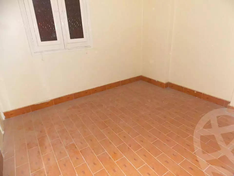 https://aqarmap.com.eg/ar/listing/6971969-for-sale-asyut-asyut-city-shark-masged-al-fath
