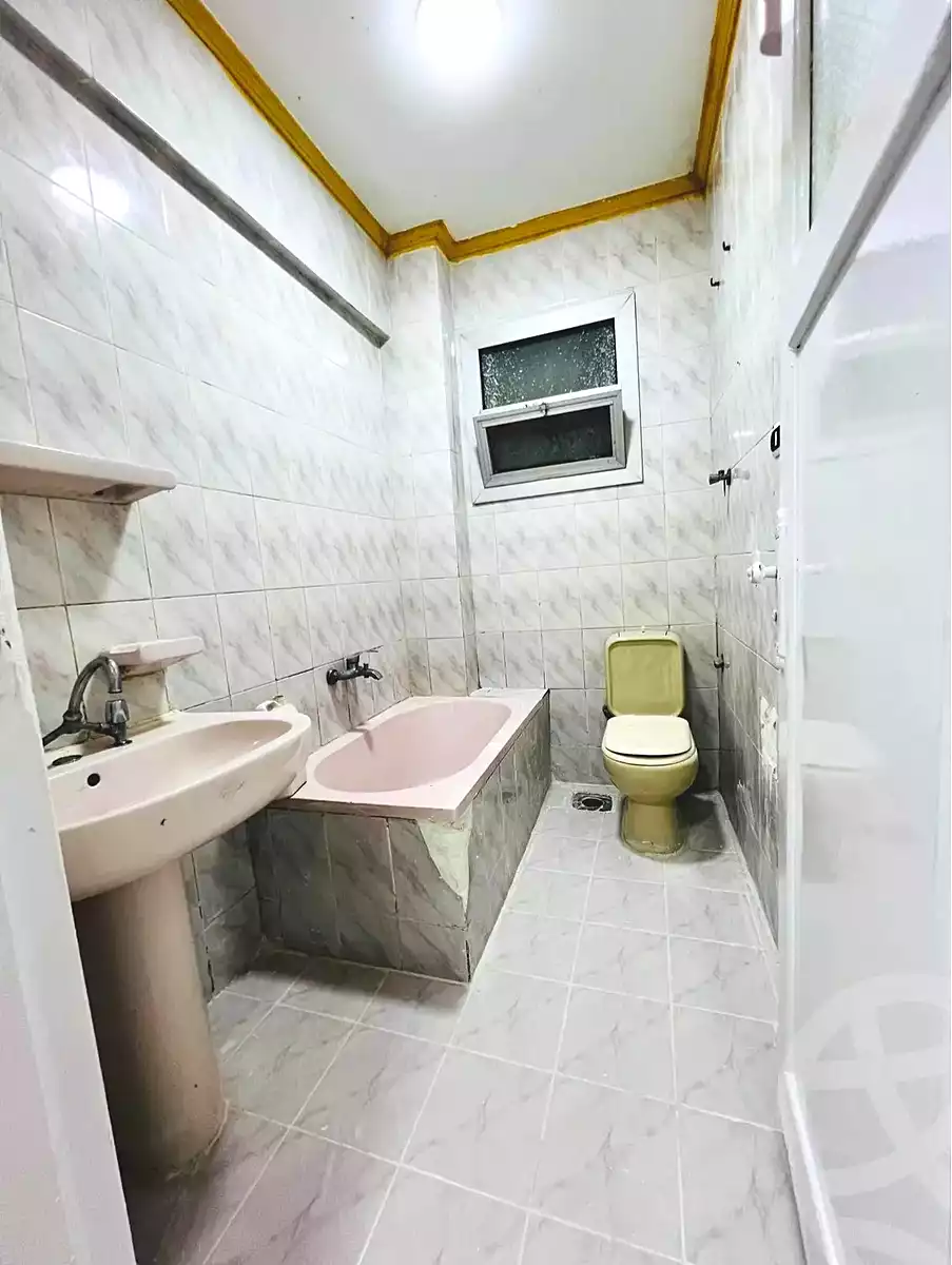 https://aqarmap.com.eg/en/listing/6972242-for-sale-alexandria-al-agamy-shataa-el-nakheel