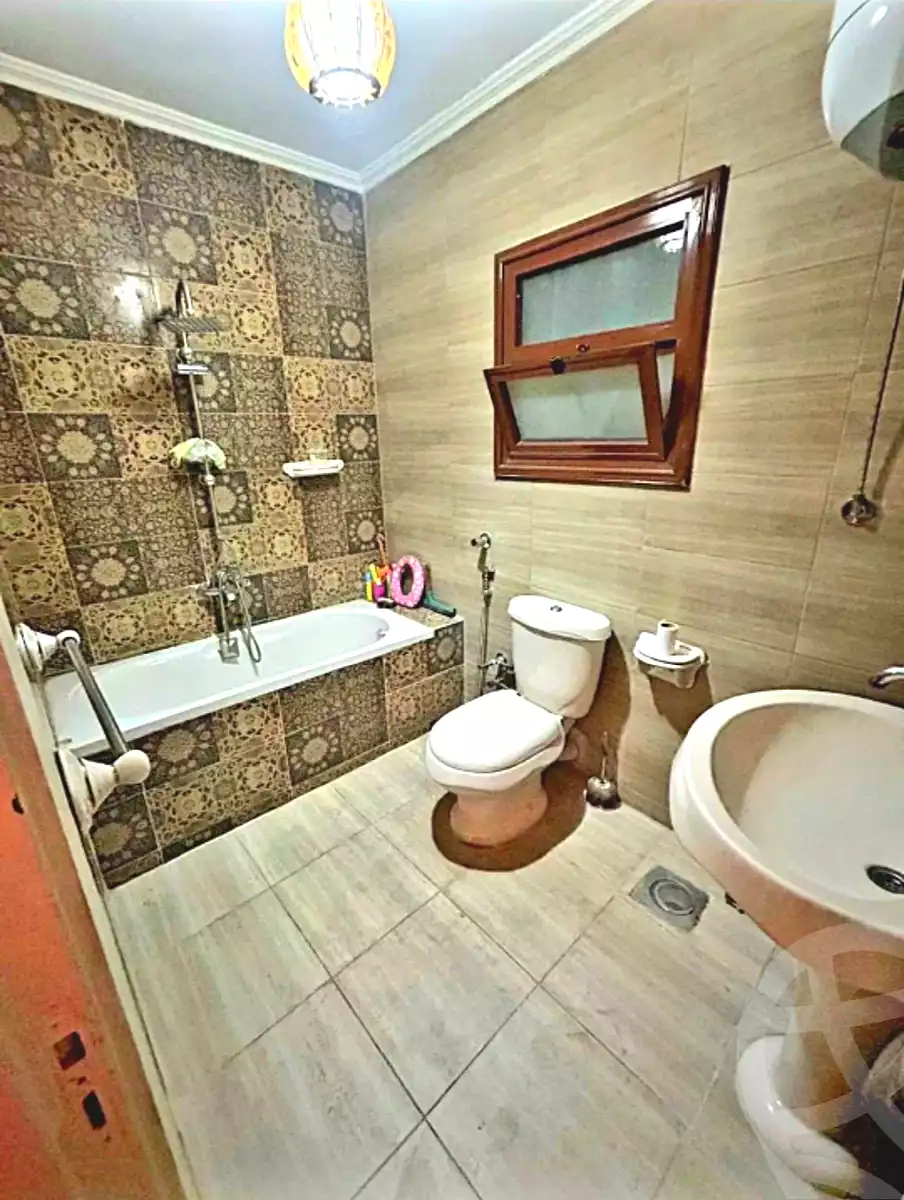 https://aqarmap.com.eg/ar/listing/6972256-for-sale-alexandria-sydy-bshr-sydy-bshr-bhry-shr-khld-bn-lwlyd