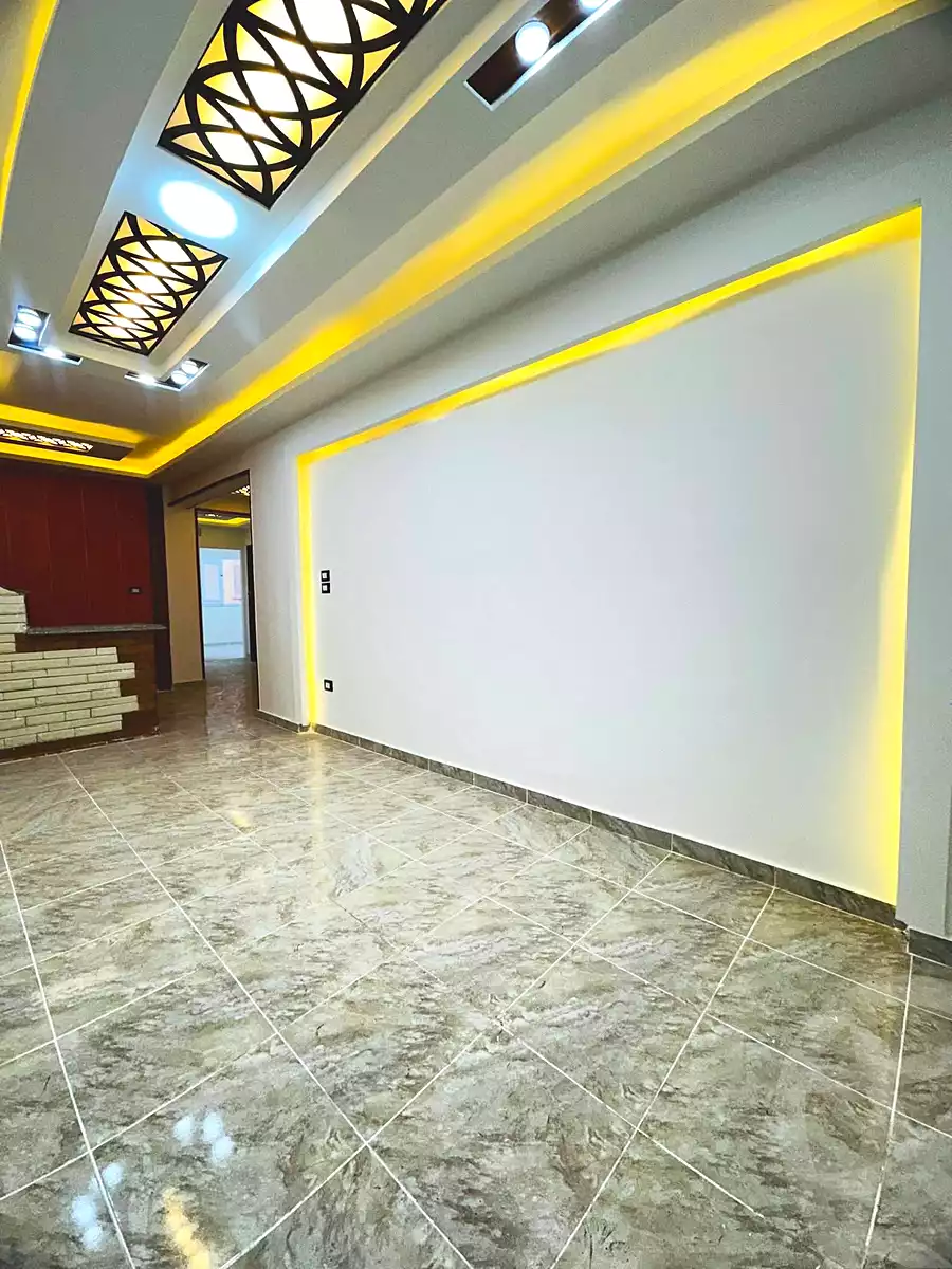 https://aqarmap.com.eg/ar/listing/6972271-for-sale-alexandria-al-agamy-shataa-el-nakheel