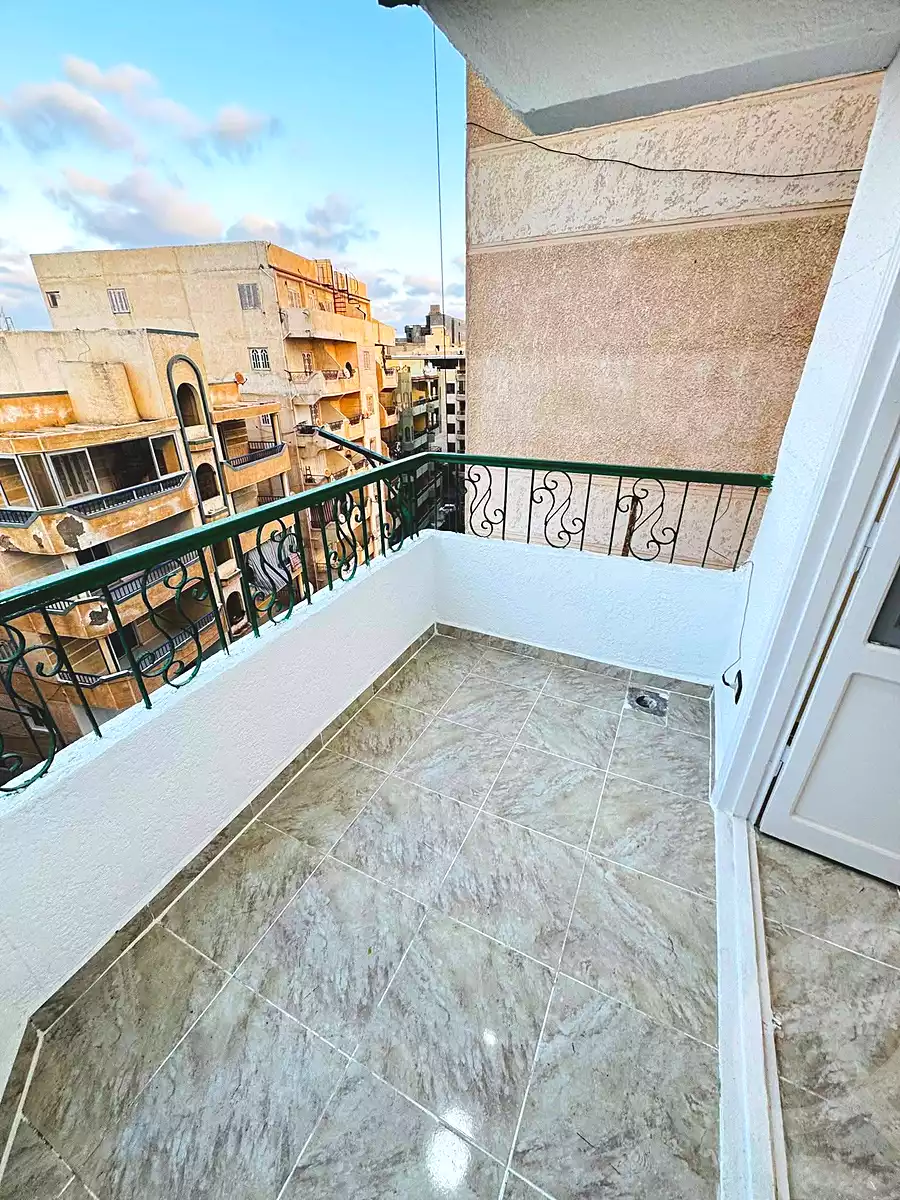 https://aqarmap.com.eg/ar/listing/6972271-for-sale-alexandria-al-agamy-shataa-el-nakheel