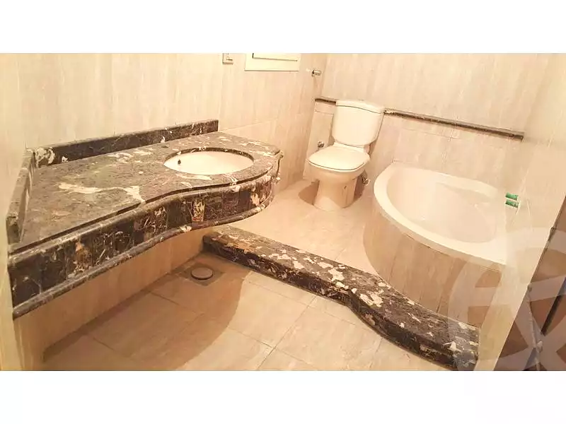 https://aqarmap.com.eg/ar/listing/6972468-for-sale-alexandria-smouha-mohammed-fawzi-moaz-st