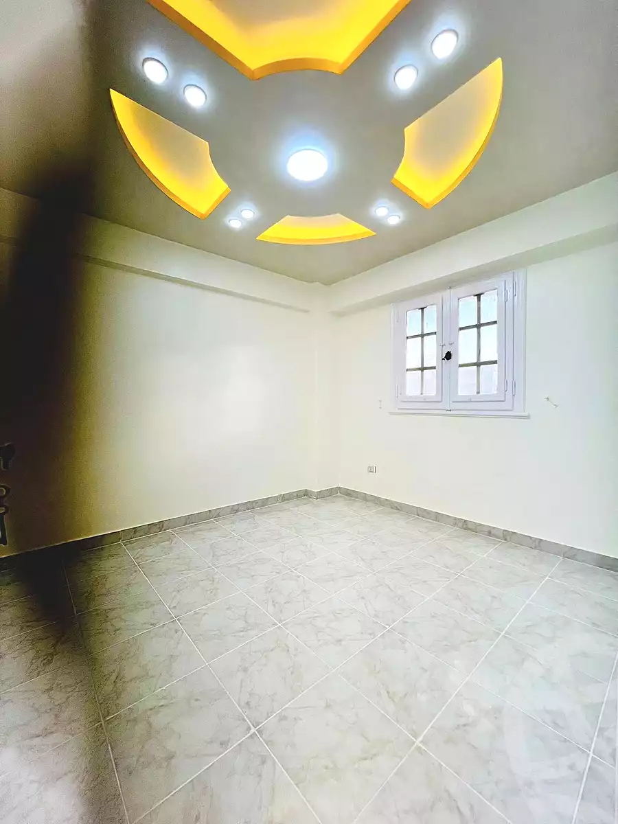 https://aqarmap.com.eg/ar/listing/6972596-for-sale-alexandria-al-agamy-shataa-el-nakheel