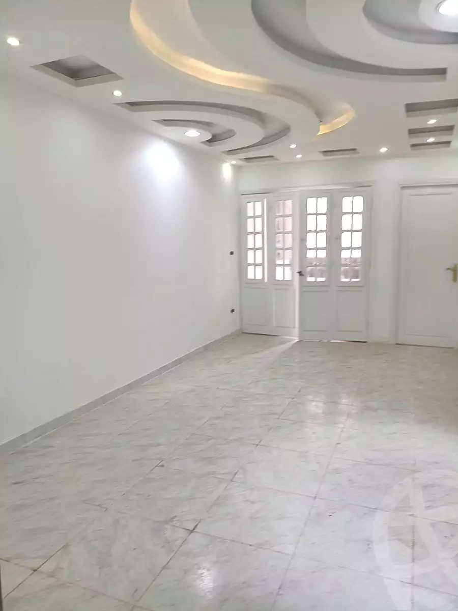 https://aqarmap.com.eg/ar/listing/6972636-for-sale-alexandria-al-agamy-shataa-el-nakheel