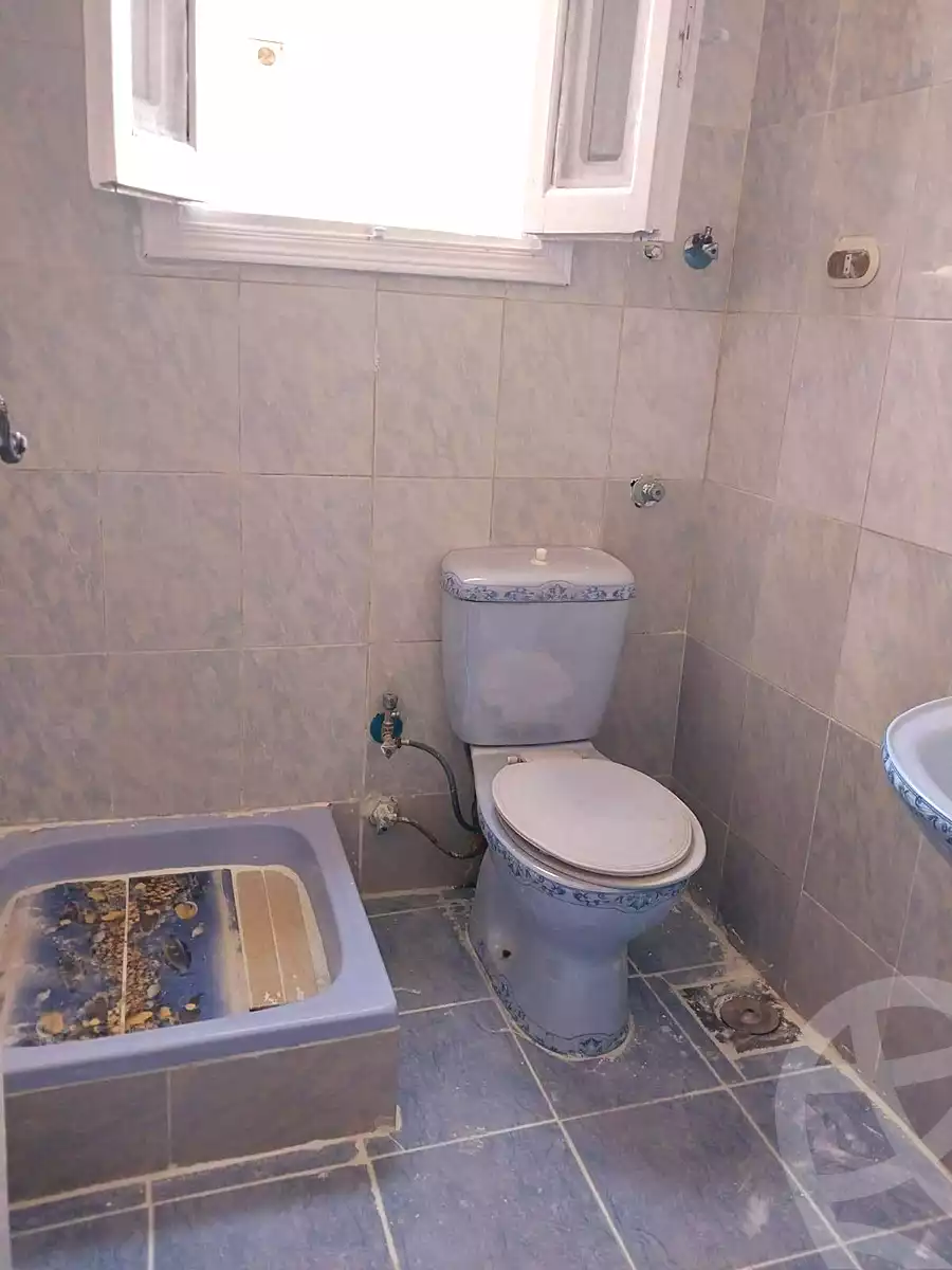 https://aqarmap.com.eg/ar/listing/6972638-for-sale-alexandria-al-agamy-shataa-el-nakheel