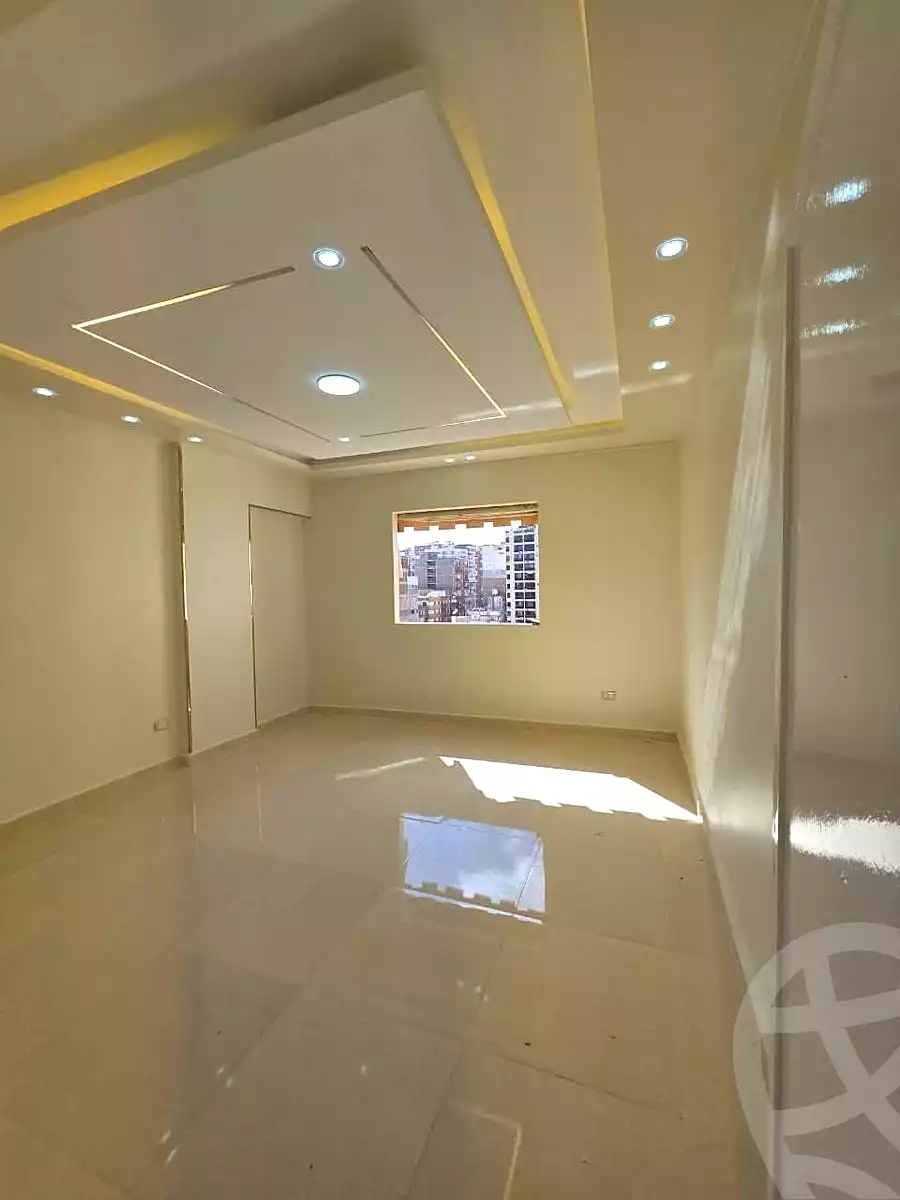 https://aqarmap.com.eg/ar/listing/6972665-for-sale-alexandria-miami