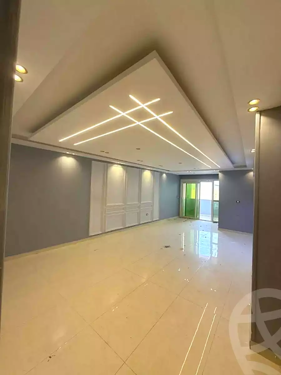 https://aqarmap.com.eg/ar/listing/6972694-for-sale-alexandria-moharram-bey