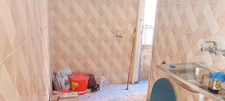 https://aqarmap.com.eg/ar/listing/6973210-for-sale-alexandria-sydy-bshr-sydy-bshr-bhry-shr-mhmwd-l-yswy