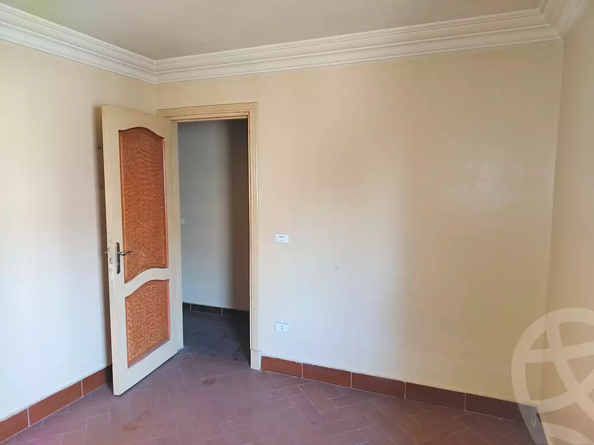 https://aqarmap.com.eg/en/listing/6973475-for-rent-alexandria-lsywf-shamaa-salah-el-din-ibrahem-st