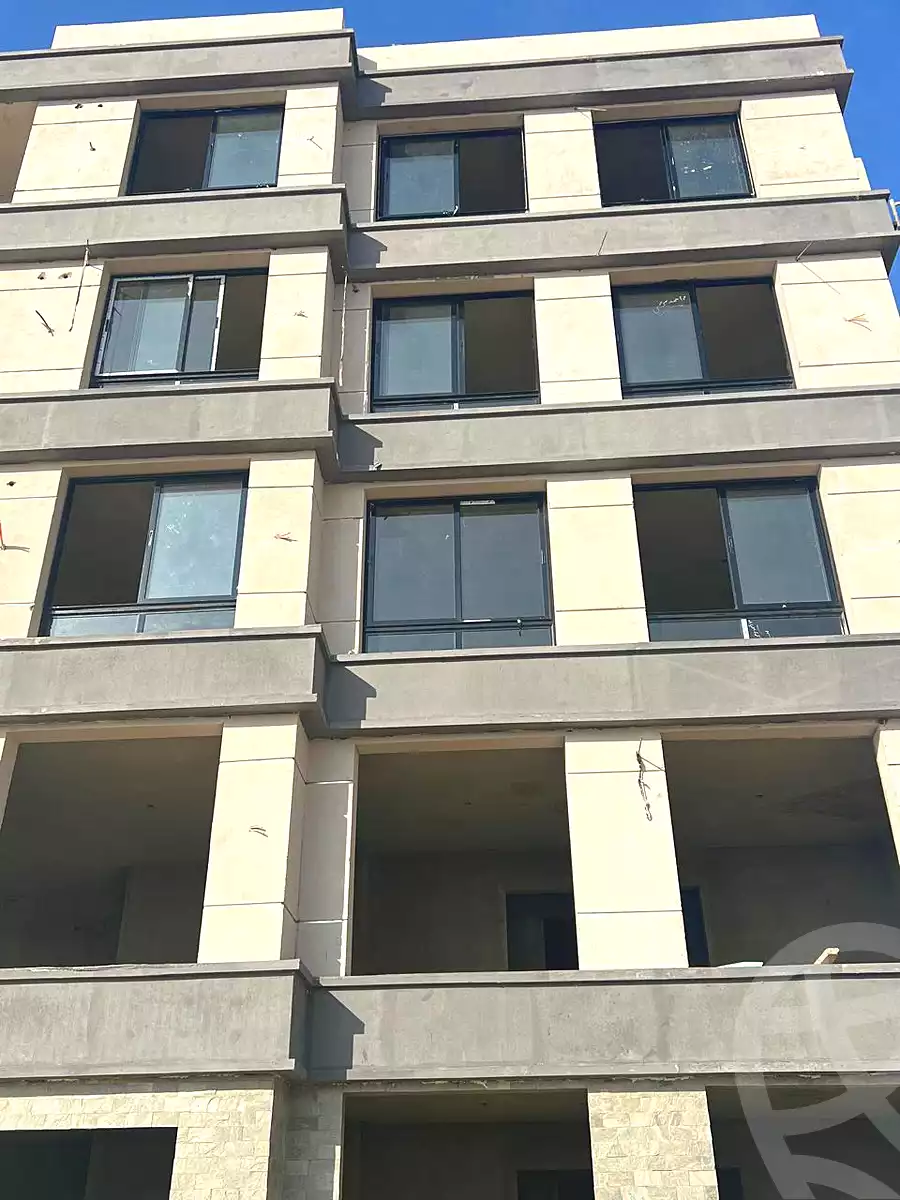 https://aqarmap.com.eg/ar/listing/6973600-for-sale-cairo-el-sheikh-zayed-city-lshykh-zyd-ljdyd-de-joya-taj-misr-new-zayed