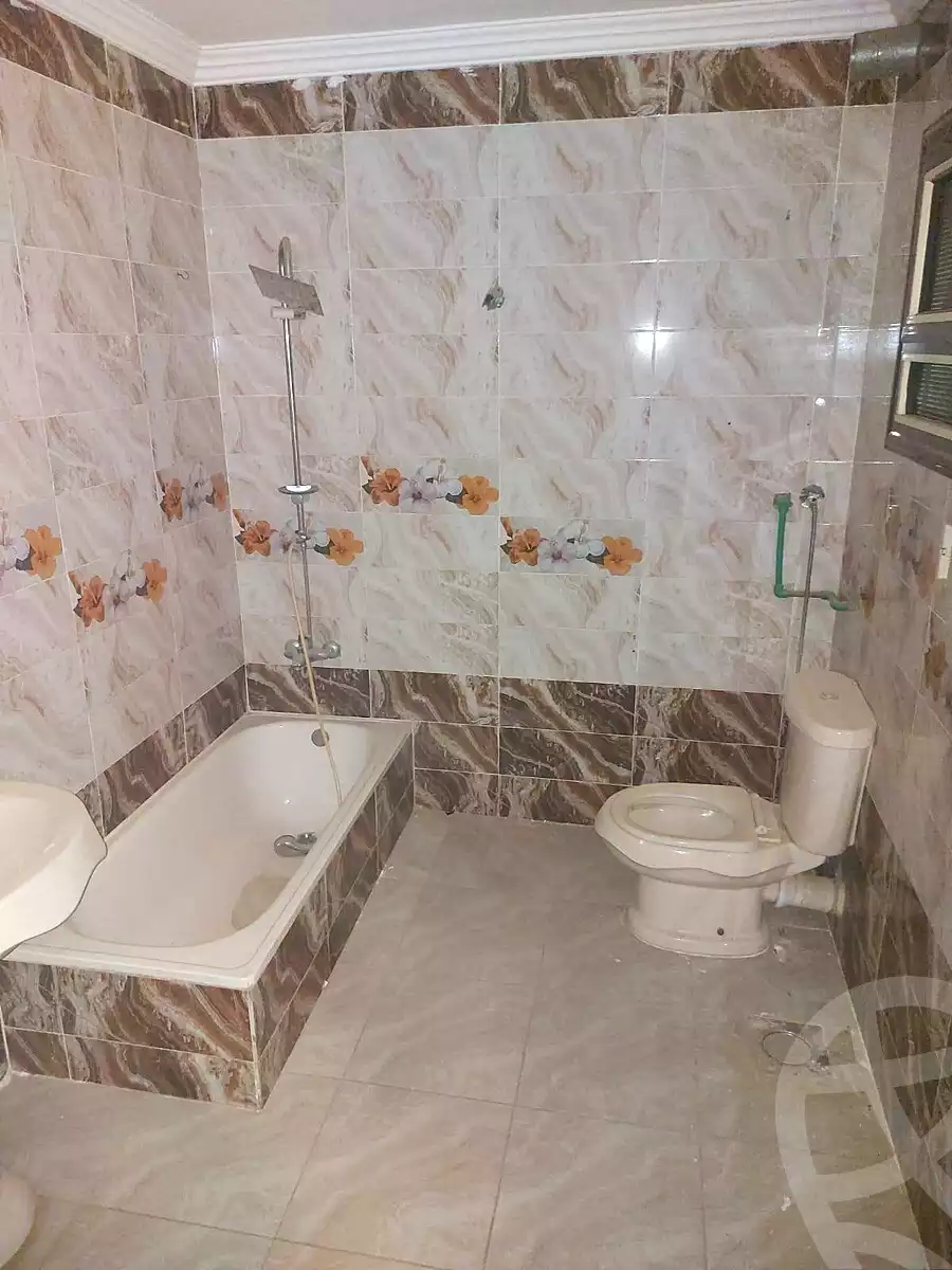 https://aqarmap.com.eg/en/listing/6974007-for-sale-cairo-helwan-helwan-el-sharkeya-el-maraghi-st