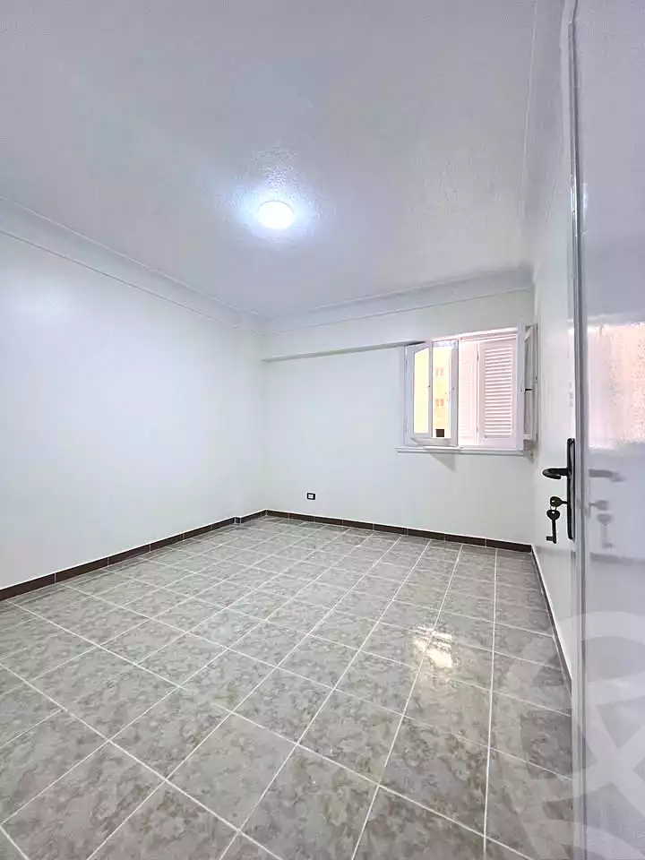 https://aqarmap.com.eg/en/listing/6974355-for-sale-alexandria-al-agamy-shataa-el-nakheel