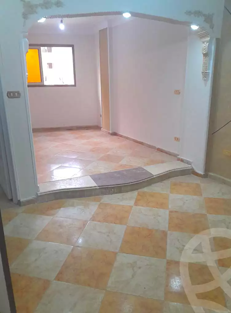 https://aqarmap.com.eg/ar/listing/6974418-for-sale-alexandria-alhadara-new-el-hadra-el-tawheed-st