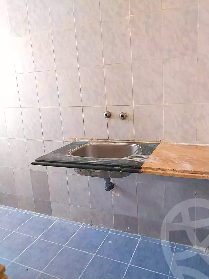 https://aqarmap.com.eg/ar/listing/6974466-for-sale-alexandria-al-agamy-shataa-el-nakheel-street-4