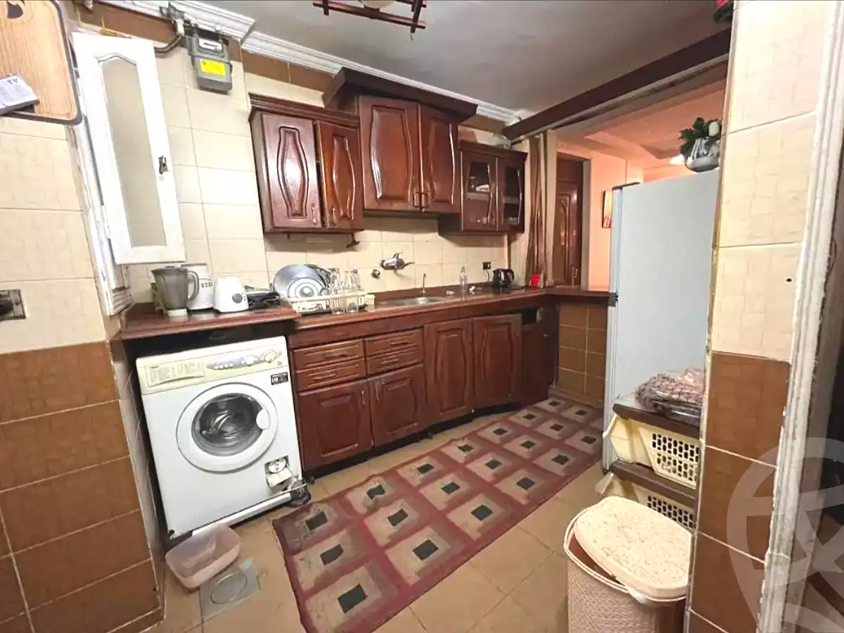 https://aqarmap.com.eg/ar/listing/6974814-for-sale-alexandria-ganaklis-shr-mrtdy-bsh