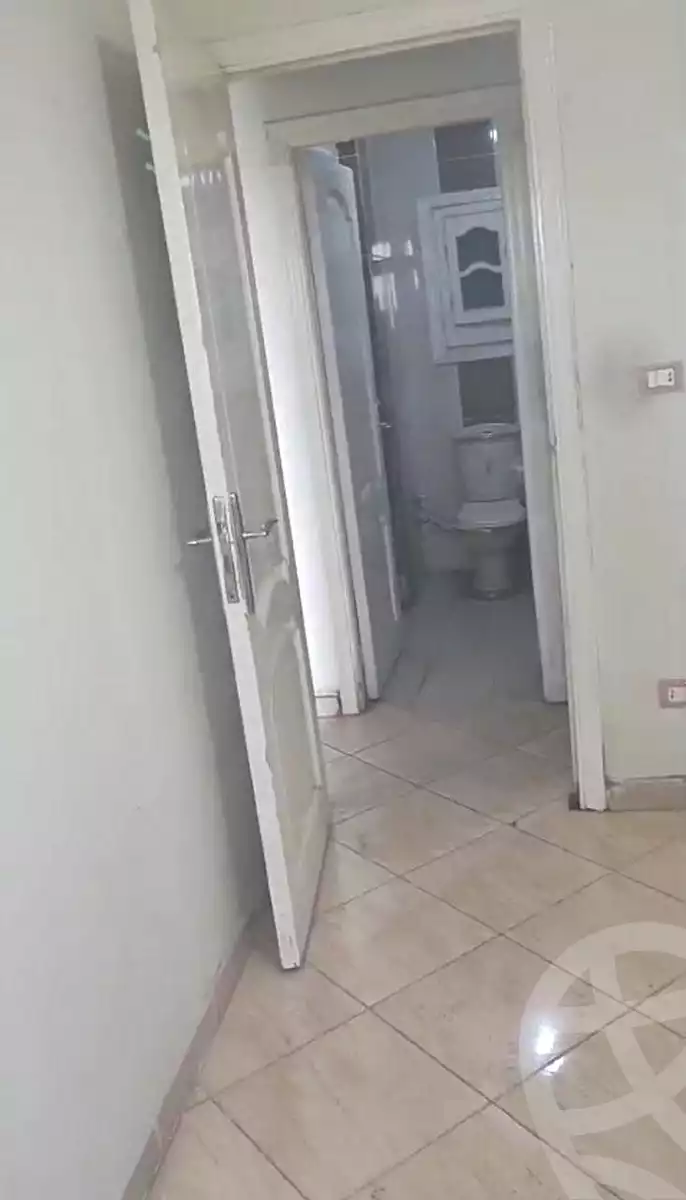 https://aqarmap.com.eg/ar/listing/6974834-for-sale-alexandria-alhadara-new-el-hadra