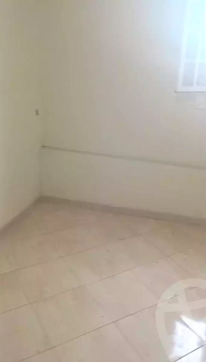 https://aqarmap.com.eg/ar/listing/6974836-for-rent-alexandria-alhadara-new-el-hadra