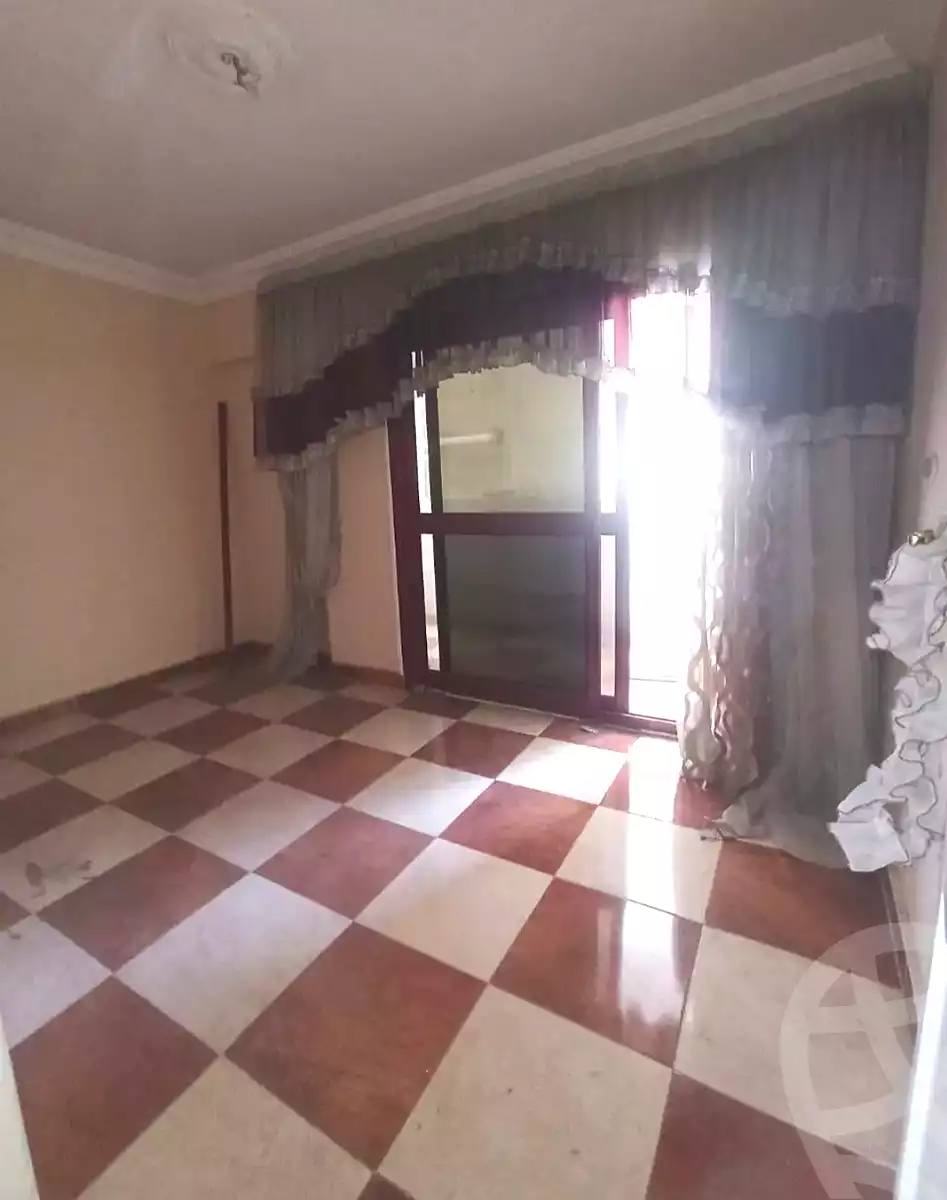 https://aqarmap.com.eg/en/listing/6974906-for-sale-alexandria-sydy-bshr-sydy-bshr-bhry-shr-mhmd-njyb