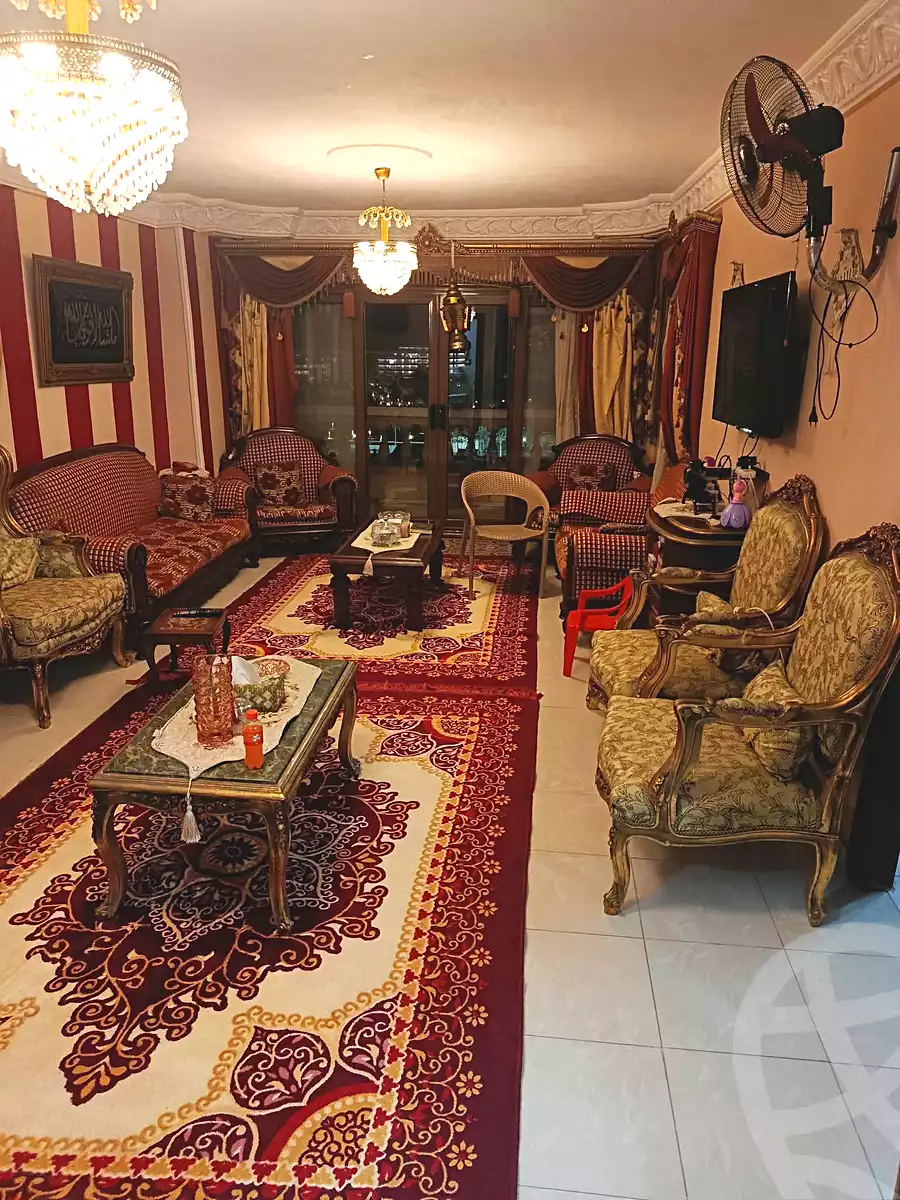 https://aqarmap.com.eg/en/listing/6975007-for-sale-alexandria-el-montazah-malak-hefney