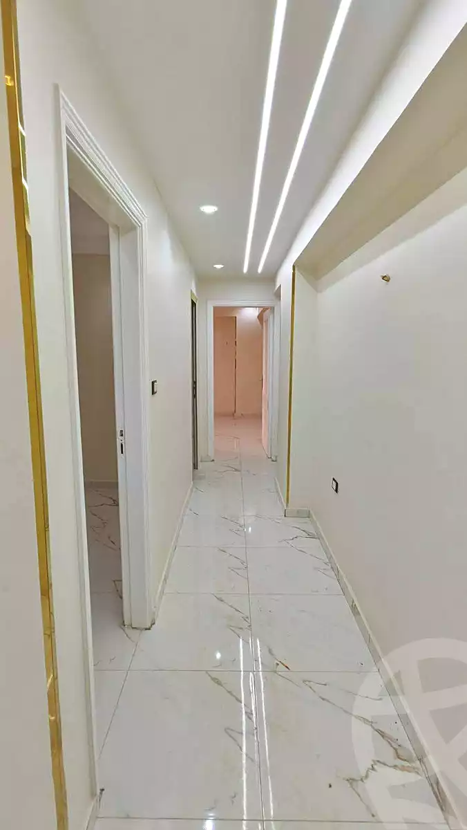 https://aqarmap.com.eg/ar/listing/6975312-for-rent-cairo-helwan-mostafa-fahmy-st