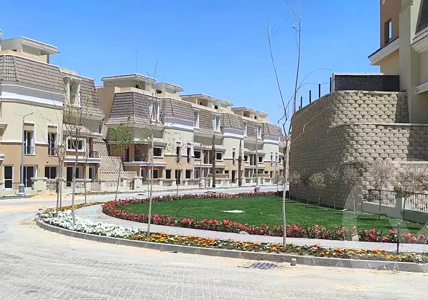 https://aqarmap.com.eg/en/listing/6975377-for-sale-cairo-new-cairo-compounds-sarai-club-views-sarai-compound