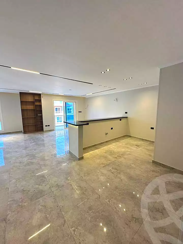 https://aqarmap.com.eg/en/listing/6975714-for-sale-cairo-new-cairo-compounds-mwrd-fq-llttwyr