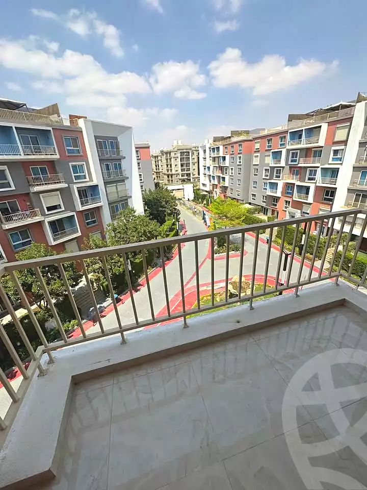 https://aqarmap.com.eg/en/listing/6975714-for-sale-cairo-new-cairo-compounds-mwrd-fq-llttwyr