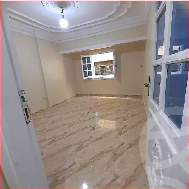 https://aqarmap.com.eg/ar/listing/6975763-for-sale-alexandria-miami-shr-jml-bd-lnsr