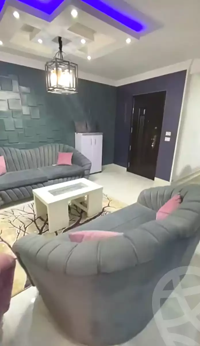 https://aqarmap.com.eg/ar/listing/6975891-for-sale-cairo-helwan-hadayek-helwan-nile-corniche-st