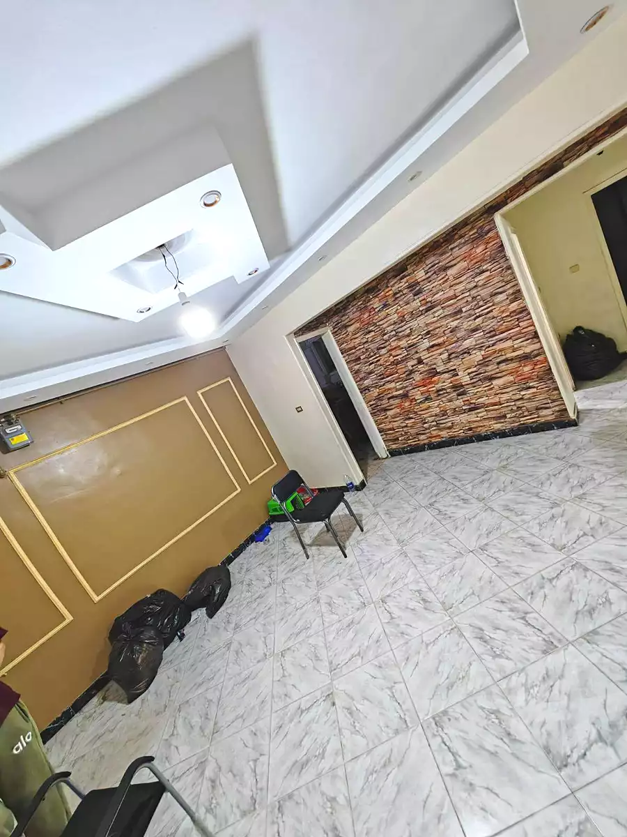 https://aqarmap.com.eg/en/listing/6975983-for-rent-cairo-helwan-zou-el-fekar-basha-st