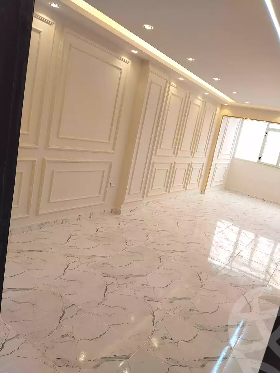 https://aqarmap.com.eg/en/listing/6976340-for-sale-alexandria-al-agamy-el-hanouvel-al-haded-we-al-soulb-st