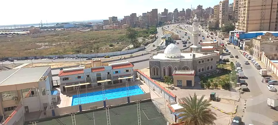 https://aqarmap.com.eg/ar/listing/6976385-for-sale-alexandria-moharram-bey-kanal-al-mahmoudeya-al-bahri-st