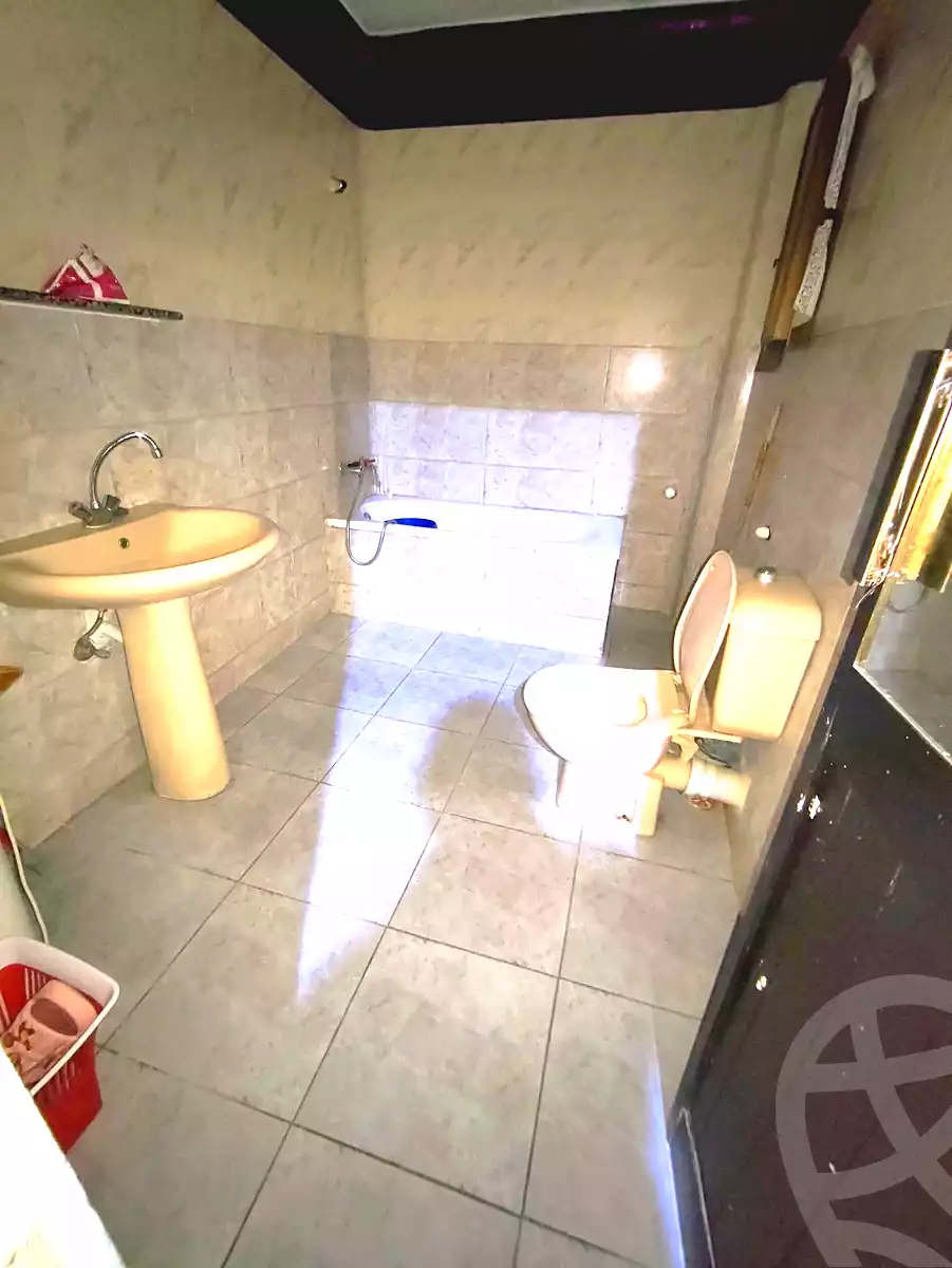 https://aqarmap.com.eg/ar/listing/6976537-for-sale-alexandria-sydy-bshr-sydy-bshr-bhry