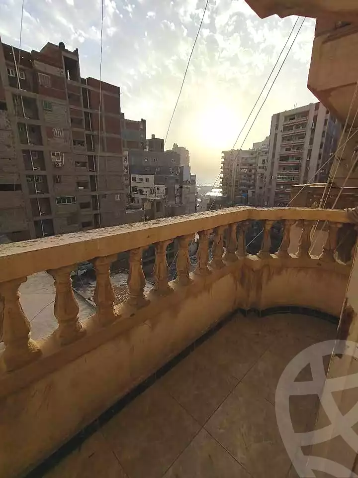 https://aqarmap.com.eg/ar/listing/6976601-for-sale-alexandria-sydy-bshr-sydy-bshr-bhry-shr-mhmwd-l-yswy