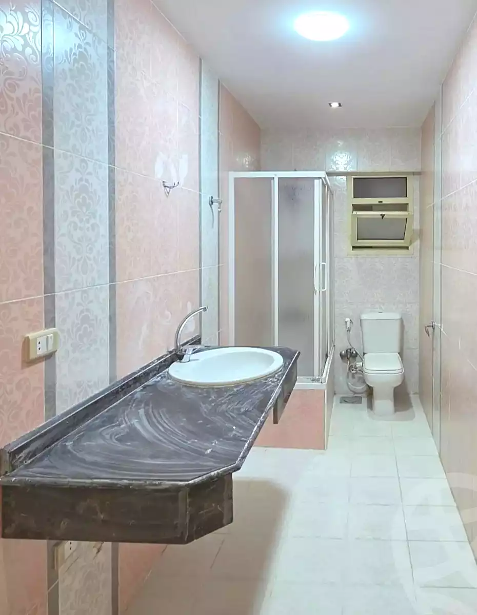 https://aqarmap.com.eg/ar/listing/6976720-for-sale-alexandria-sydy-bshr-sydy-bshr-bhry-shr-mhmwd-l-yswy