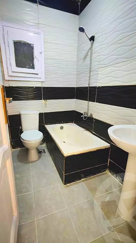 https://aqarmap.com.eg/ar/listing/6976786-for-sale-alexandria-al-agamy-shataa-el-nakheel