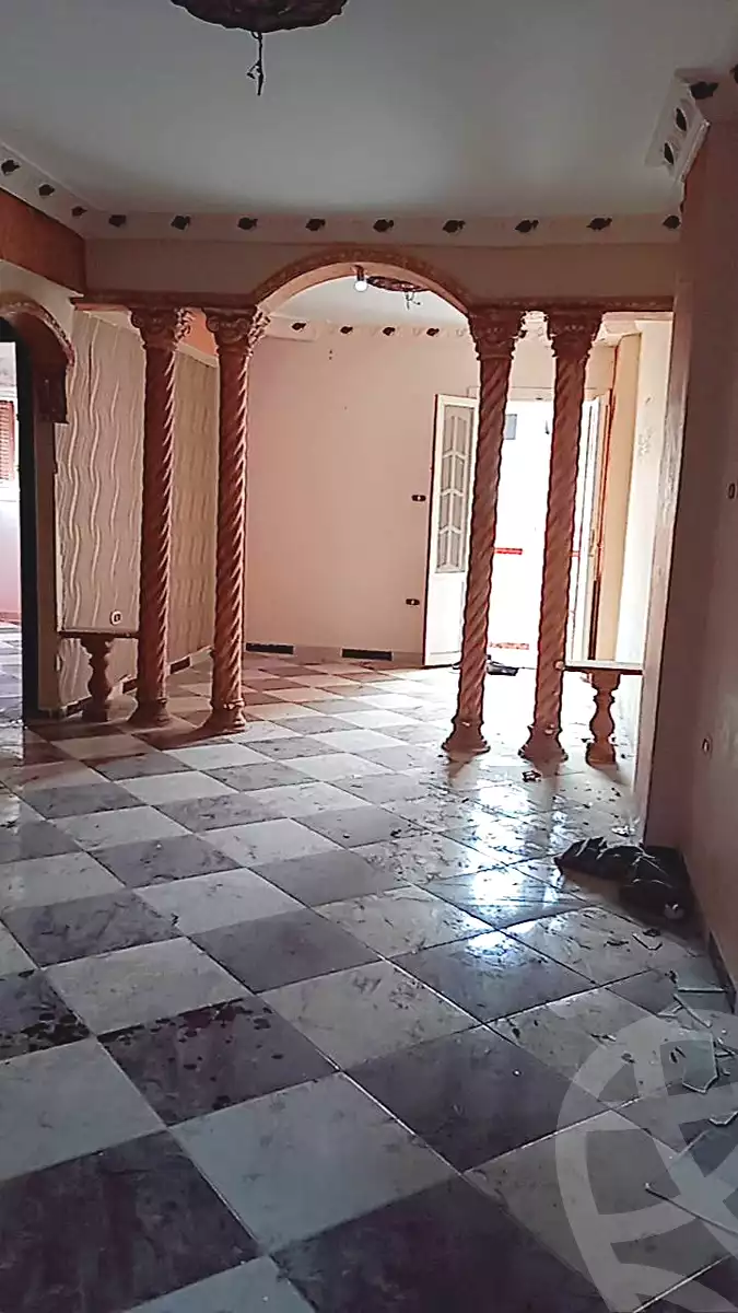 https://aqarmap.com.eg/ar/listing/6977000-for-sale-alexandria-al-agamy-el-hanouvel