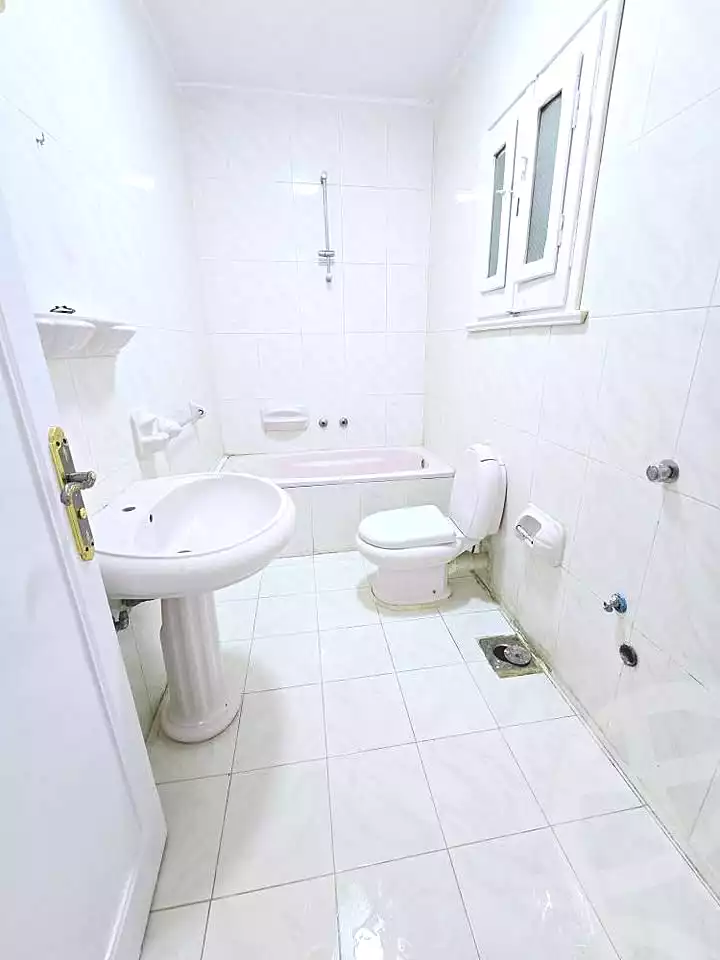 https://aqarmap.com.eg/ar/listing/6977501-for-sale-alexandria-al-agamy-shataa-el-nakheel