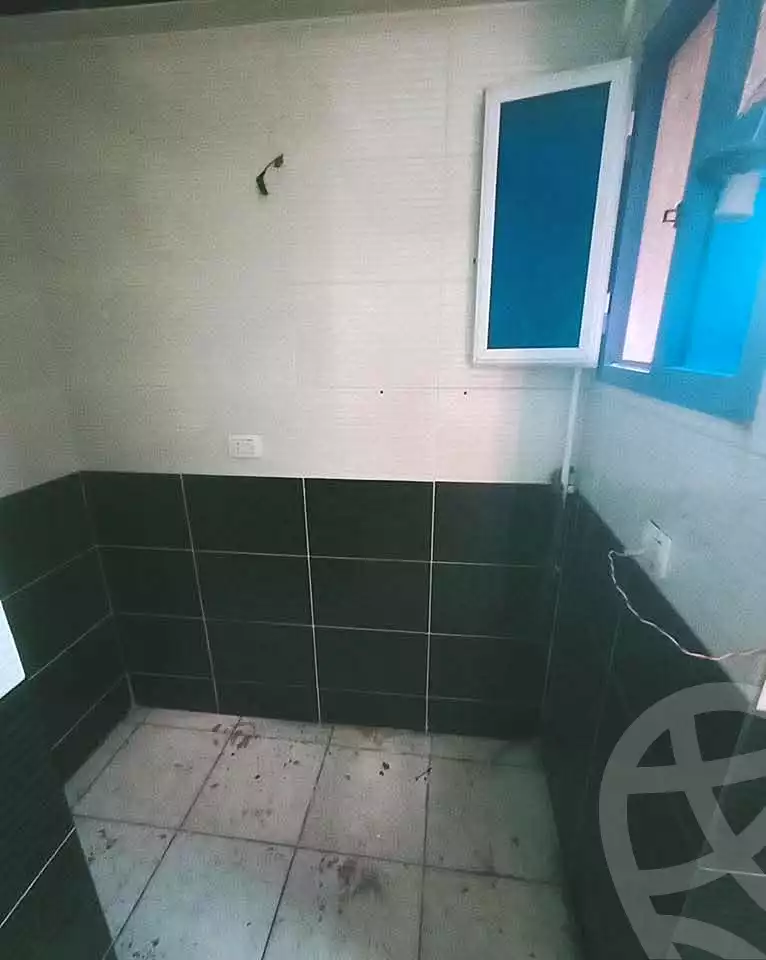 https://aqarmap.com.eg/en/listing/6977968-for-sale-alexandria-lsywf-el-falki