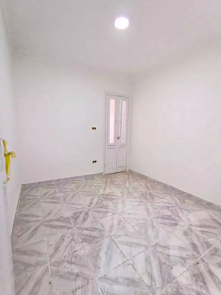 https://aqarmap.com.eg/ar/listing/6978013-for-sale-alexandria-al-agamy-shataa-el-nakheel