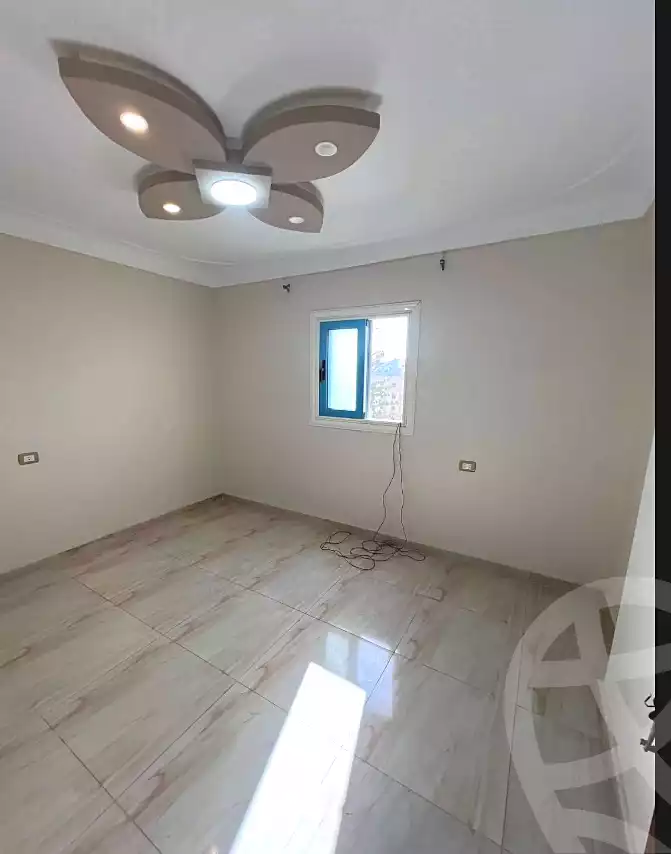 https://aqarmap.com.eg/ar/listing/6978012-for-sale-alexandria-al-agamy-lbytsh-bianchiii