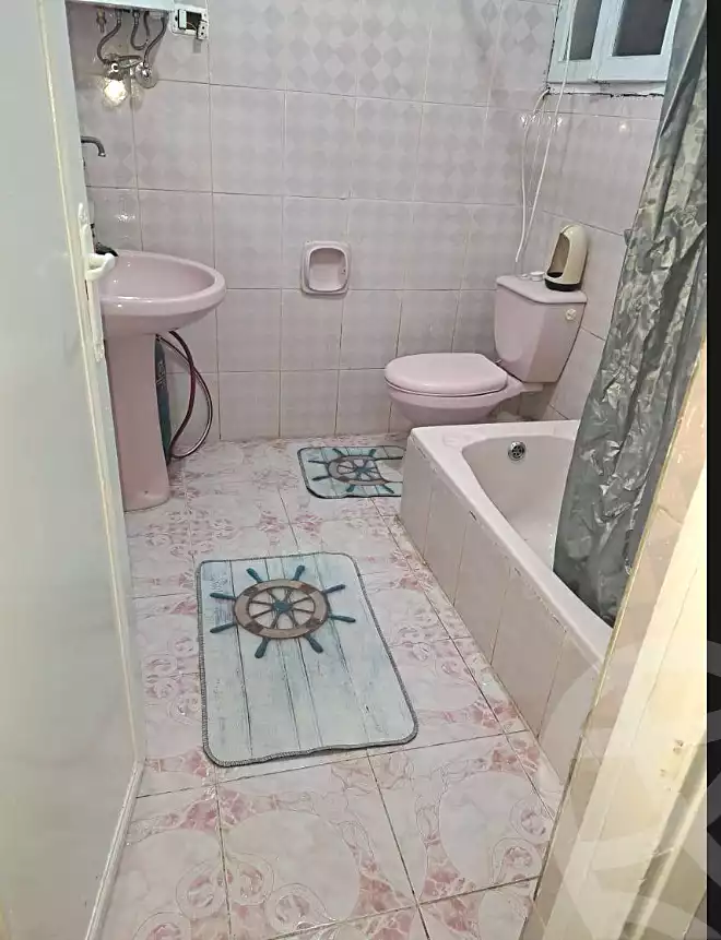 https://aqarmap.com.eg/ar/listing/6978018-for-sale-alexandria-al-agamy-lbytsh-shahr-al-assal-st