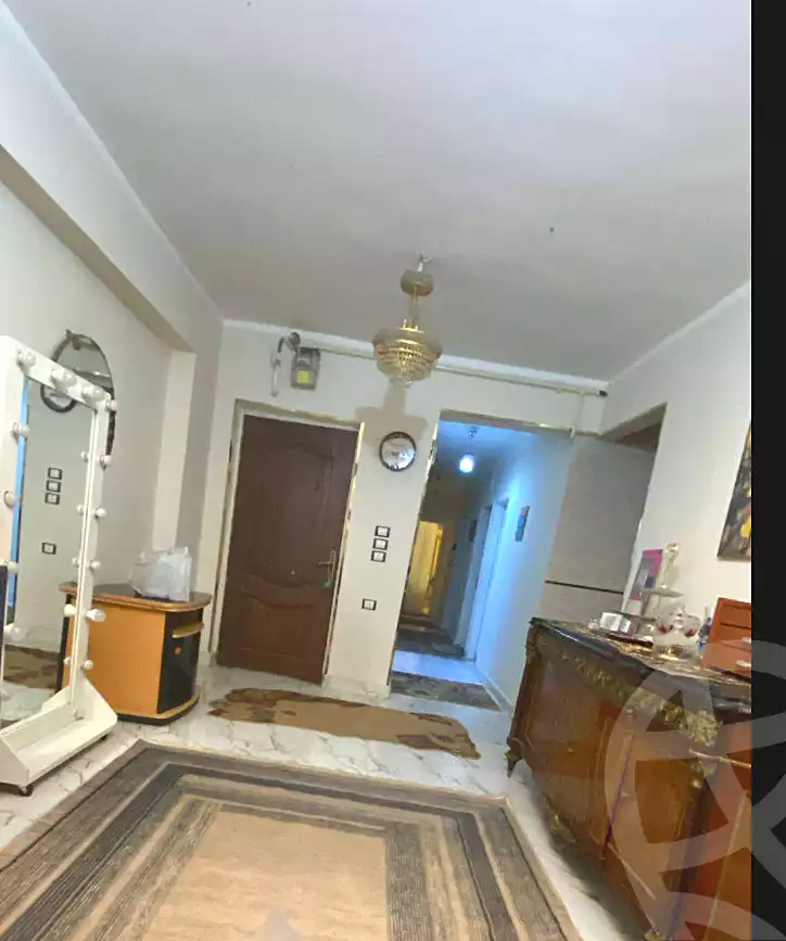 https://aqarmap.com.eg/en/listing/6978093-for-sale-cairo-nozha-2-el-khamseen-st