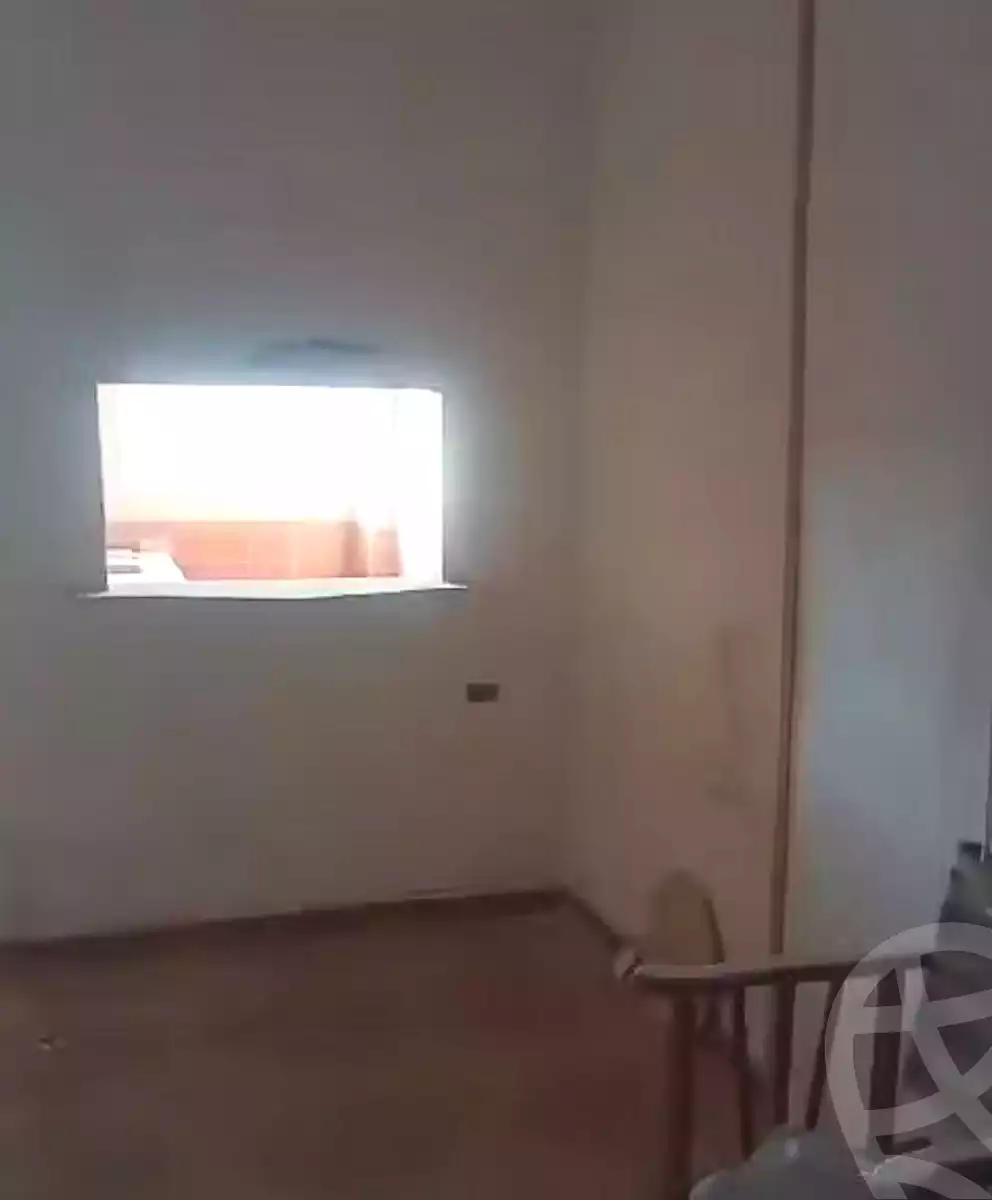 https://aqarmap.com.eg/en/listing/6978434-for-sale-alexandria-al-agamy-el-hanouvel-el-warsha-st