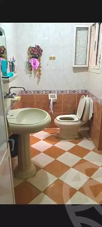 https://aqarmap.com.eg/ar/listing/6978593-for-sale-alexandria-al-agamy-lbytsh-ain-shams-st
