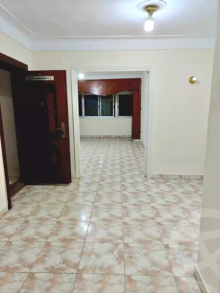 https://aqarmap.com.eg/ar/listing/6978049-for-rent-alexandria-el-asafra-l-sfr-bhry