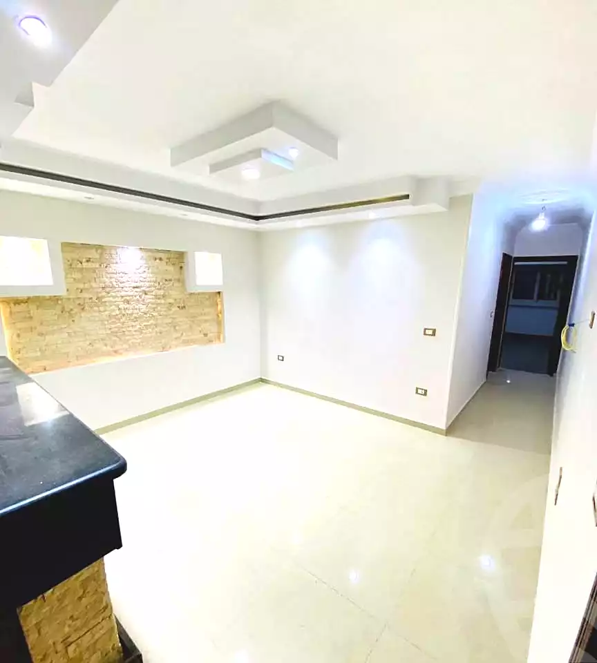 https://aqarmap.com.eg/en/listing/6978711-for-sale-alexandria-el-mandara-alex-el-mandara-bahri-sidi-kamal-st