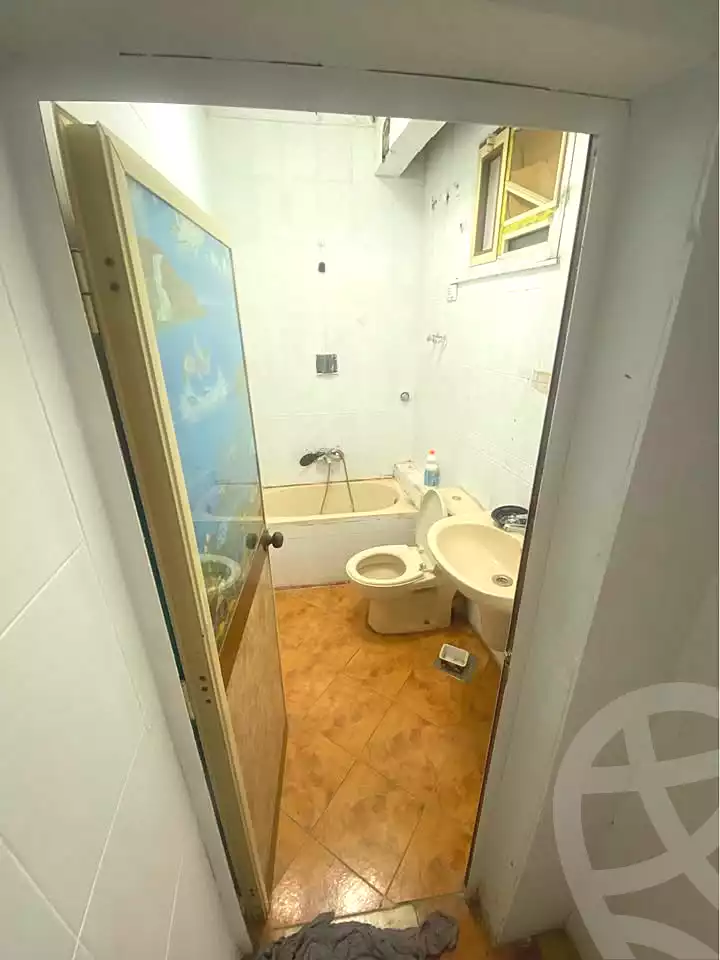 https://aqarmap.com.eg/ar/listing/6978761-for-rent-alexandria-ganaklis