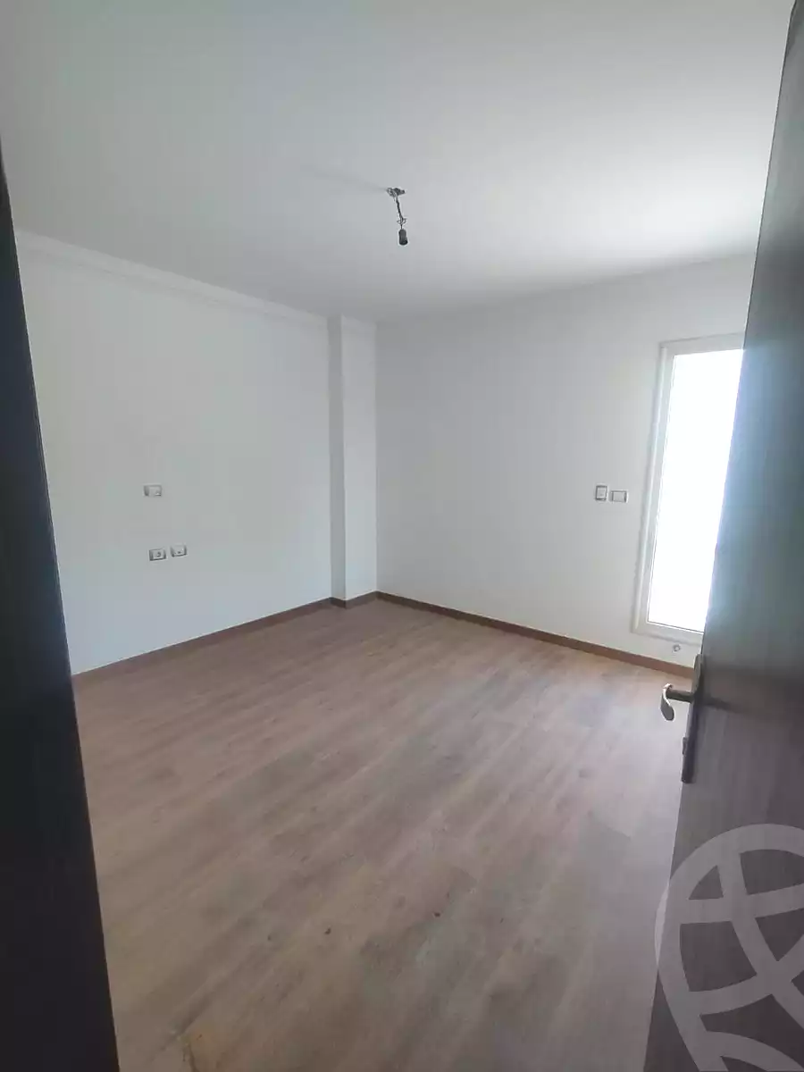 https://aqarmap.com.eg/ar/listing/6978881-for-rent-cairo-new-cairo-compounds-jyd